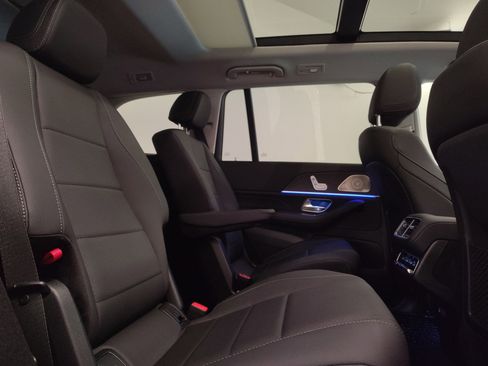 New 2026 Mercedes-Benz GLS 450 4MATIC image 30