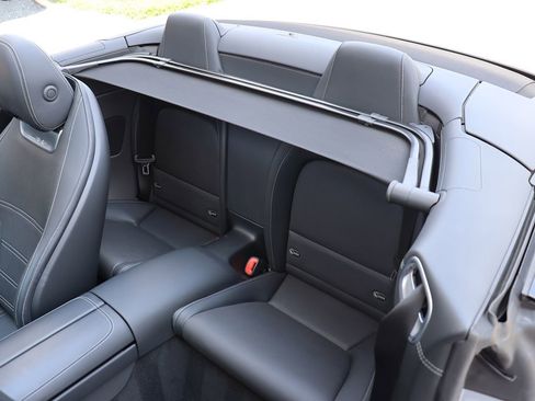 Used 2022 Mercedes-Benz SL 63 AMG Roadster image 39