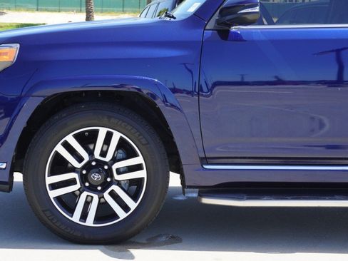 Used 2021 Toyota 4Runner Limited RWD image 10