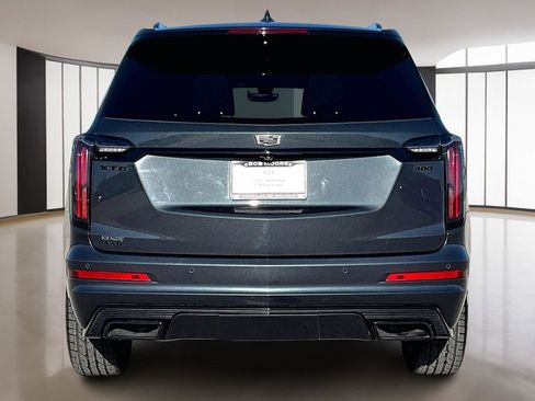 Certified 2023 Cadillac XT6 Sport w/ LPO, ONYX Package image 4
