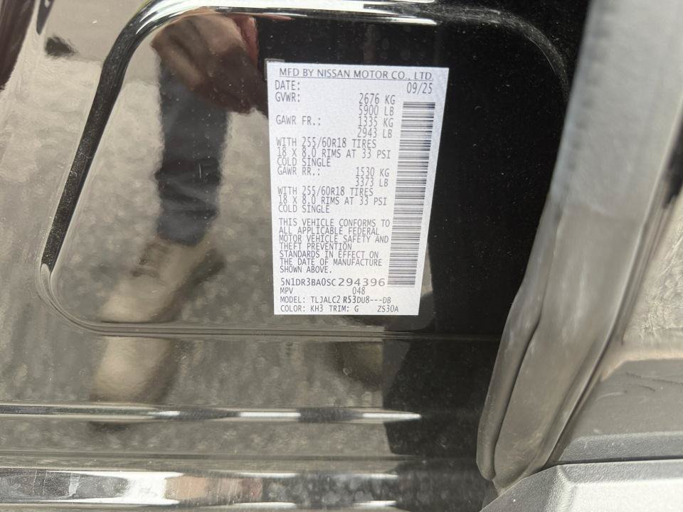 Certified 2025 Nissan Pathfinder SV FWD image 35
