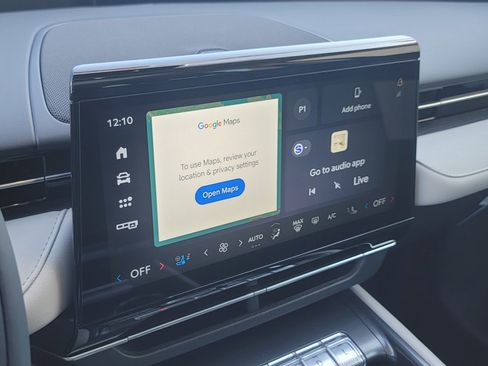 New 2025 Lincoln Nautilus Reserve image 18