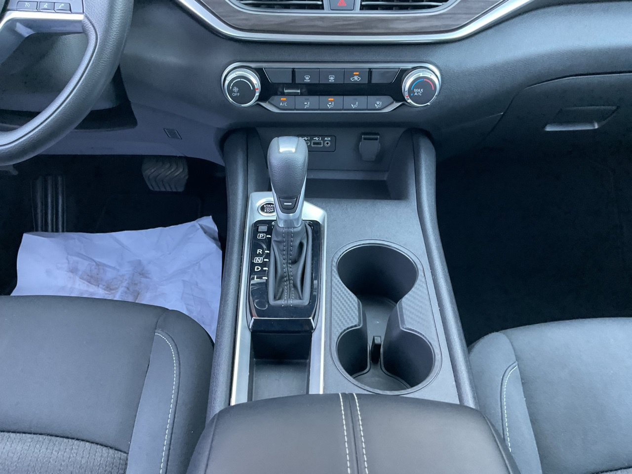 Used 2025 Nissan Altima 2.5 SV FWD image 16