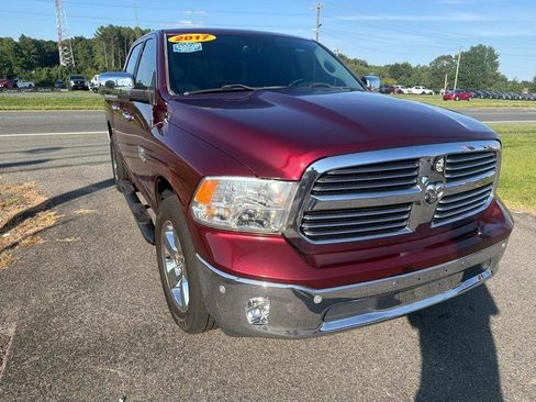 Used 2017 RAM 1500 Big Horn AWD/4WD image 2