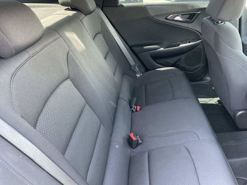 Used 2024 Chevrolet Malibu RS FWD image 26