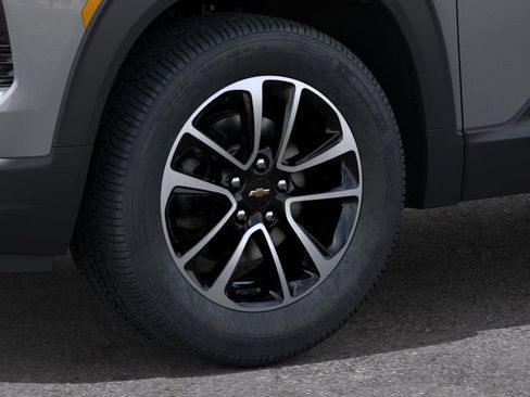 New 2026 Chevrolet TrailBlazer LT w/ LT Cold Weather Package AWD/4WD image 9