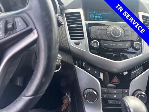 Used 2012 Chevrolet Cruze LT FWD image 11