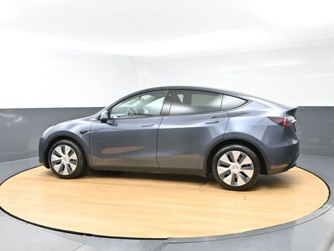 Used 2023 Tesla Model Y Long Range AWD/4WD image 44