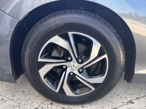 Used 2016 Honda Accord LX image 28