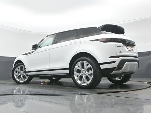 Used 2023 Land Rover Range Rover Evoque R-Dynamic SE image 29
