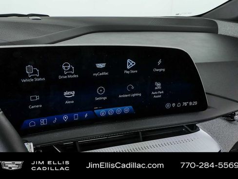 Used 2025 Cadillac Optiq Luxury 1 AWD/4WD image 14