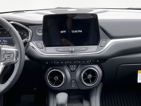 New 2026 Chevrolet Blazer LT w/ Sound & Technology Package image 7