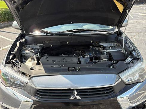 Used 2018 Mitsubishi Outlander Sport ES FWD image 20