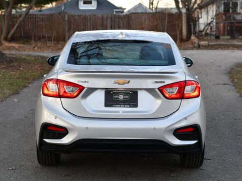 Used 2016 Chevrolet Cruze Premier image 5