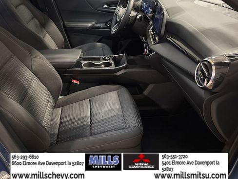 Used 2026 Chevrolet Equinox LT FWD image 18