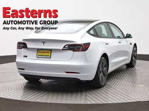 Used 2023 Tesla Model 3 Standard Range RWD image 5