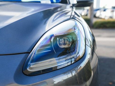 Used 2023 Maserati Grecale Modena image 8