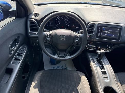 Certified 2022 Honda HR-V EX image 16