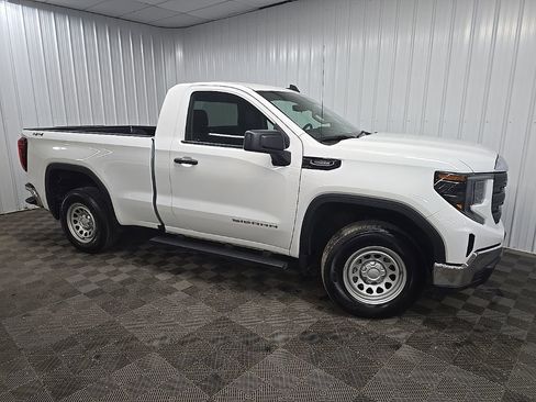 Used 2024 GMC Sierra 1500 Pro w/ Pro Value Package AWD/4WD image 1