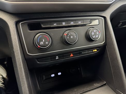 Used 2020 Volkswagen Atlas Cross Sport S FWD image 20