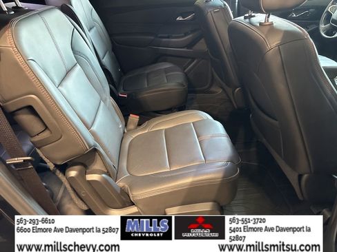 Used 2022 Chevrolet Traverse RS w/ LPO, Floor Liner Package image 18