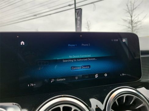 Used 2020 Mercedes-Benz GLB 250 4MATIC image 27