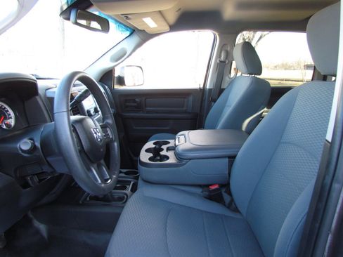 Used 2018 RAM 3500 Tradesman w/ Popular Equipment Group image 21