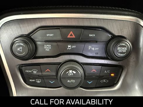 Used 2016 Dodge Challenger R/T Scat Pack RWD image 21