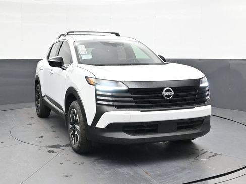 Certified 2026 Nissan Kicks SV w/ Cold Weather Package AWD/4WD image 14