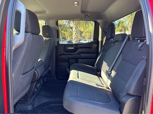 Used 2019 Chevrolet Silverado 1500 LT w/ All-Star Edition image 22