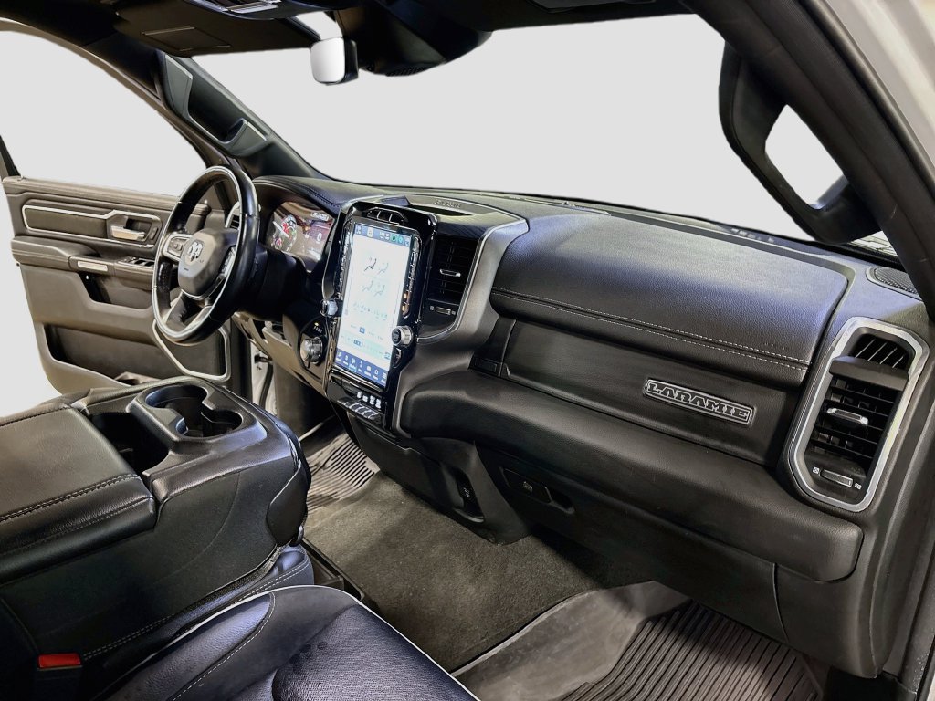 Used 2023 RAM 1500 Laramie RWD image 31