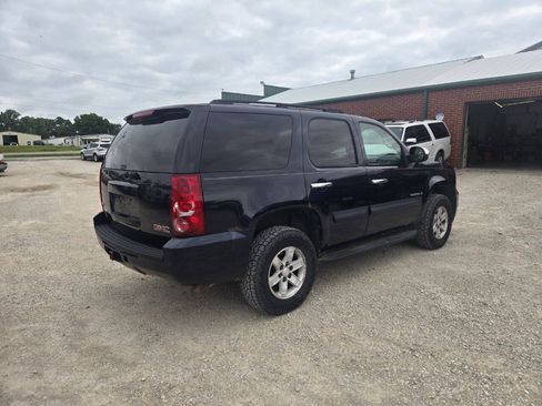 Used 2007 GMC Yukon SLE AWD/4WD image 3