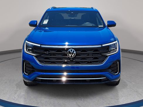 Certified 2025 Volkswagen Atlas Cross Sport SEL Premium R-Line AWD/4WD image 2