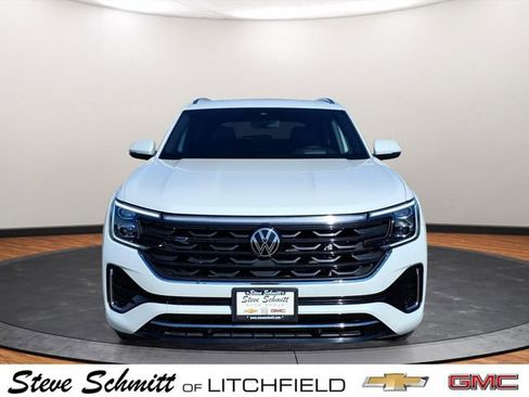 Used 2024 Volkswagen Atlas Cross Sport SEL R-Line image 10