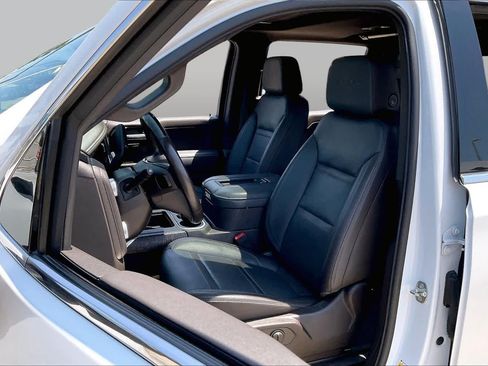 Used 2021 GMC Sierra 1500 Denali w/ Denali Ultimate Package AWD/4WD image 8