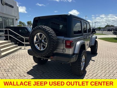 Used 2020 Jeep Wrangler Unlimited Sahara w/ LED Lighting Group AWD/4WD image 7