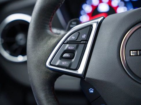 Used 2022 Chevrolet Camaro ZL1 RWD image 45