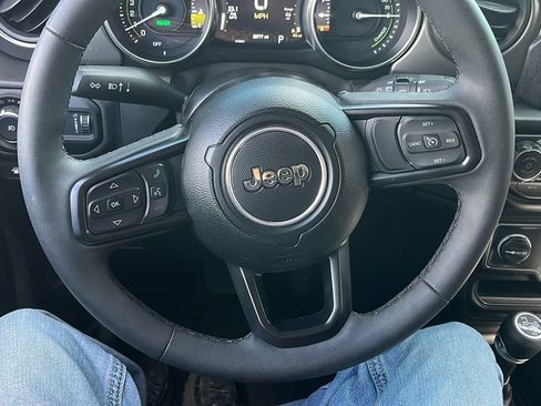 Used 2023 Jeep Wrangler Unlimited w/ Cold Weather Group AWD/4WD image 13