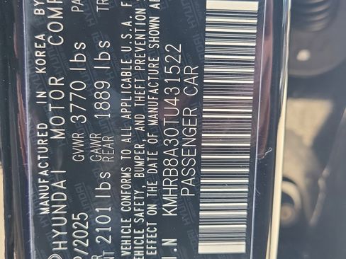 New 2026 Hyundai Venue SE image 7