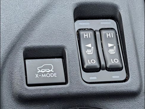 Used 2023 Subaru Crosstrek 2.5i Limited w/ Moonroof Package AWD/4WD image 12