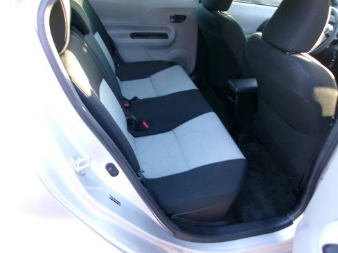 Used 2013 Toyota Prius C Two FWD image 8