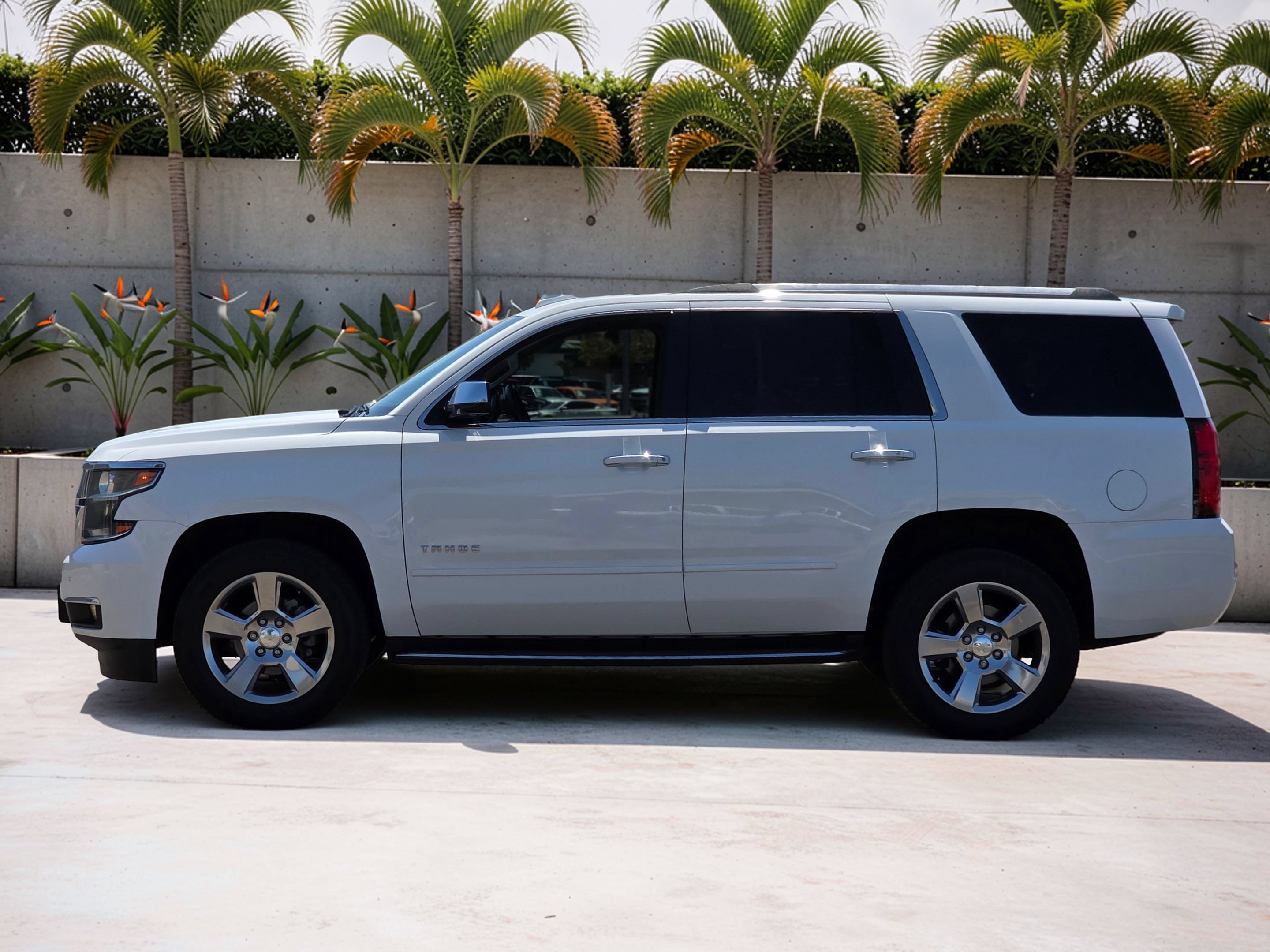 Used 2017 Chevrolet Tahoe Premier AWD/4WD image 5