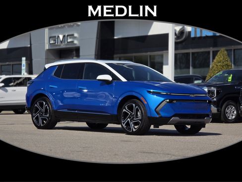 Used 2024 Chevrolet Equinox EV LT w/ Active Safety Package 3 image 1