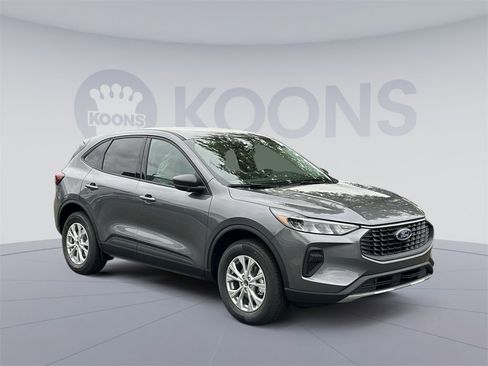 New 2026 Ford Escape Active w/ Cold Weather Package image 10