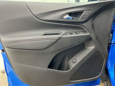 Certified 2024 Chevrolet Equinox RS image 20