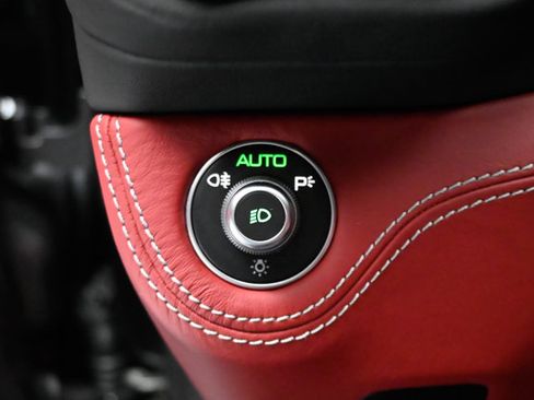 Used 2022 Ferrari Portofino M RWD image 84