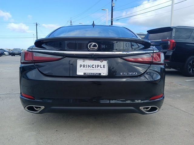 Used 2025 Lexus ES 350 Ultra Luxury w/ Accessory Package (Z1) FWD image 8