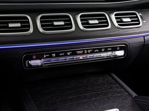 New 2026 Mercedes-Benz GLE 450 4MATIC image 25