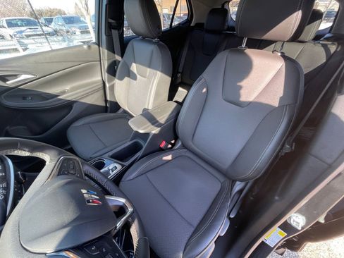 Used 2025 Buick Encore GX Preferred image 36