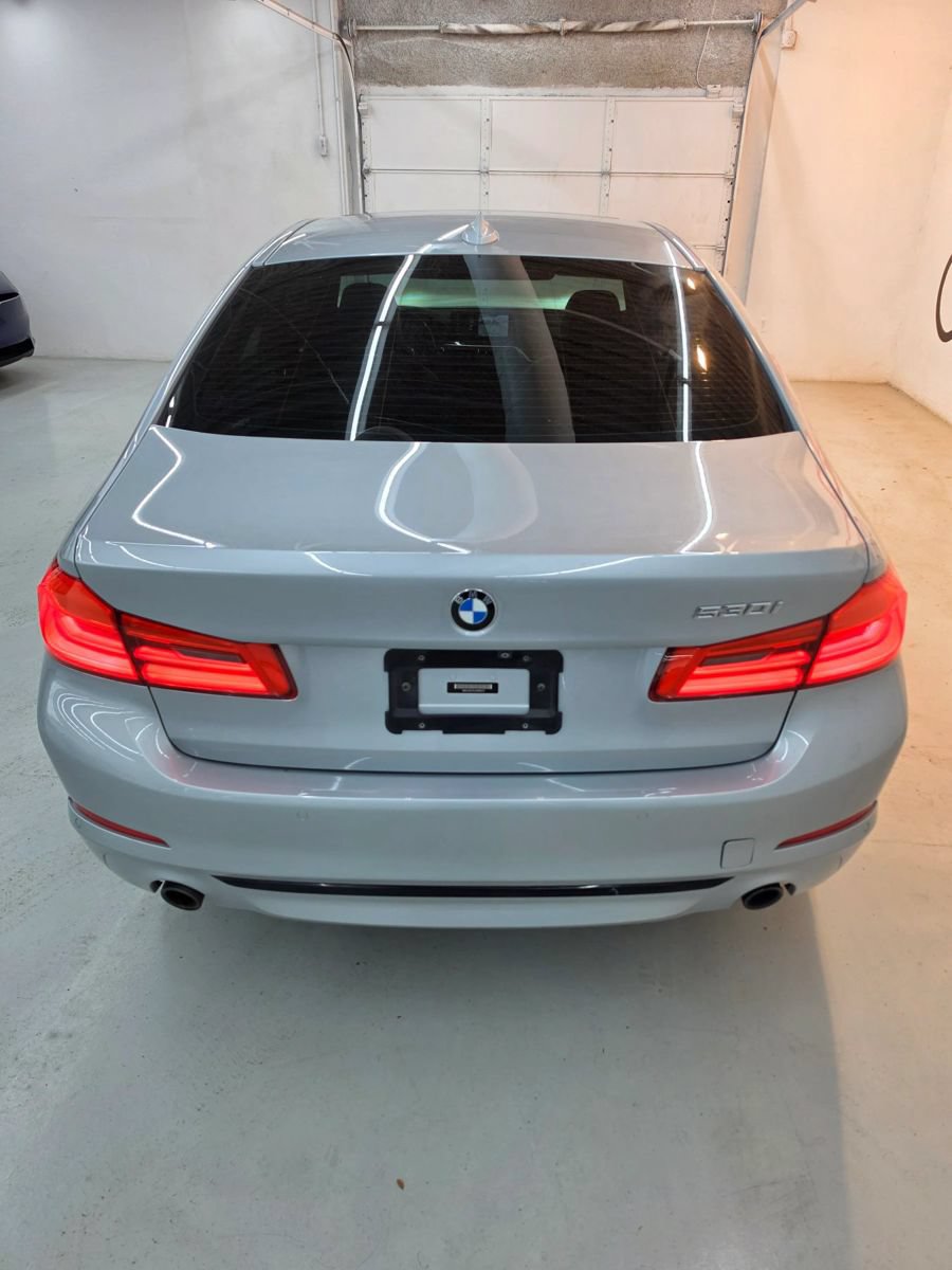 Used 2018 BMW 530i RWD image 8
